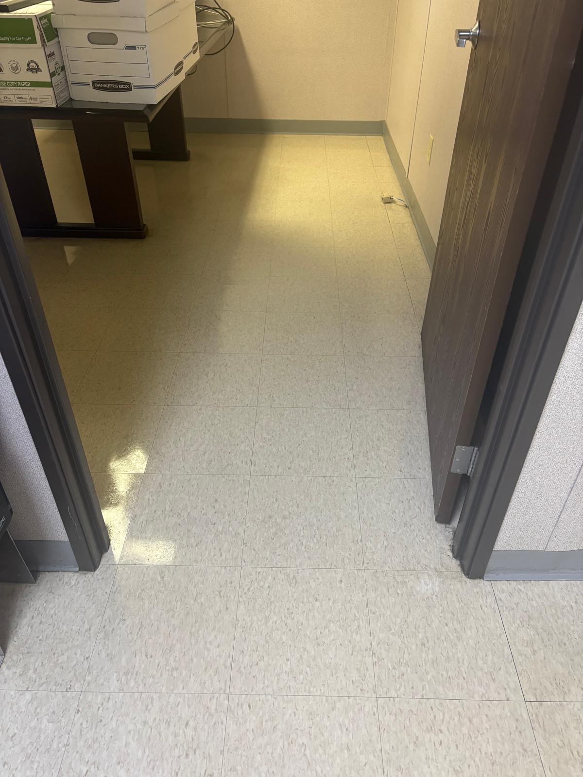 Corridor after MCS Solutions service